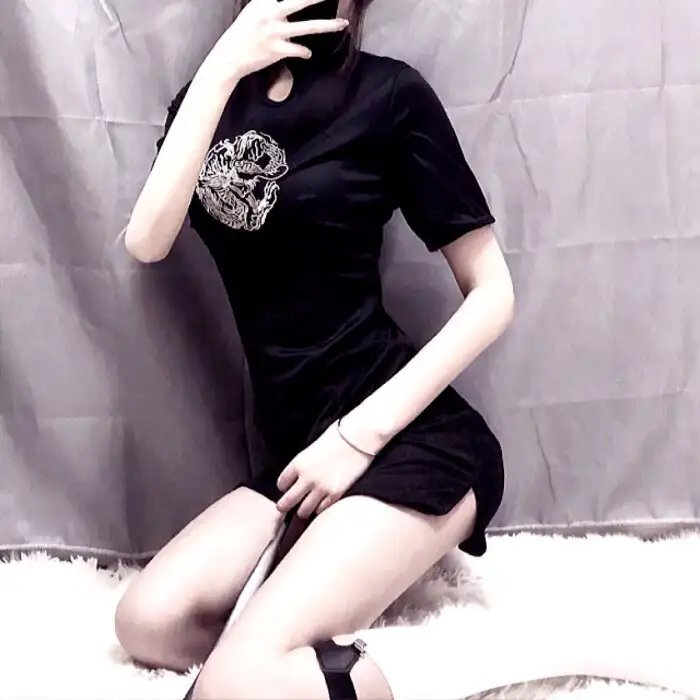 破茧天魔